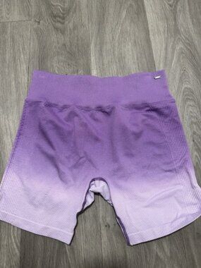 Victoria's Secret PINK SPORT Perforated Seamless Bike Shorts Purple sz L